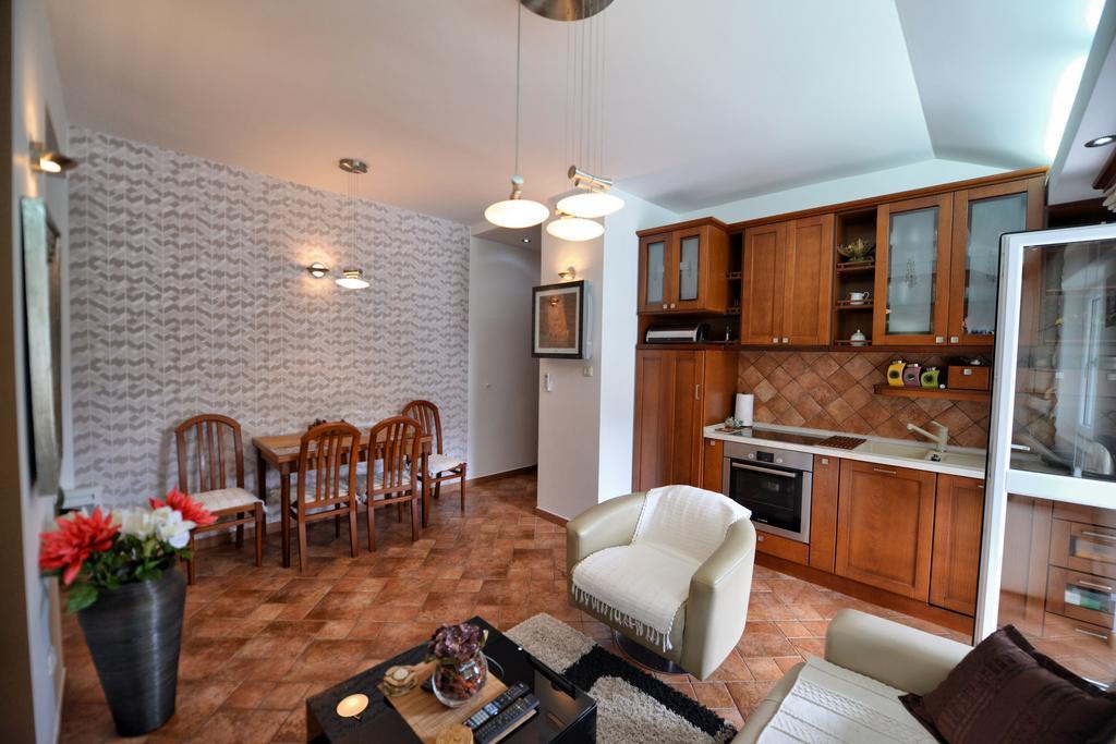 Bmb Apartments Kotor Eksteriør bilde